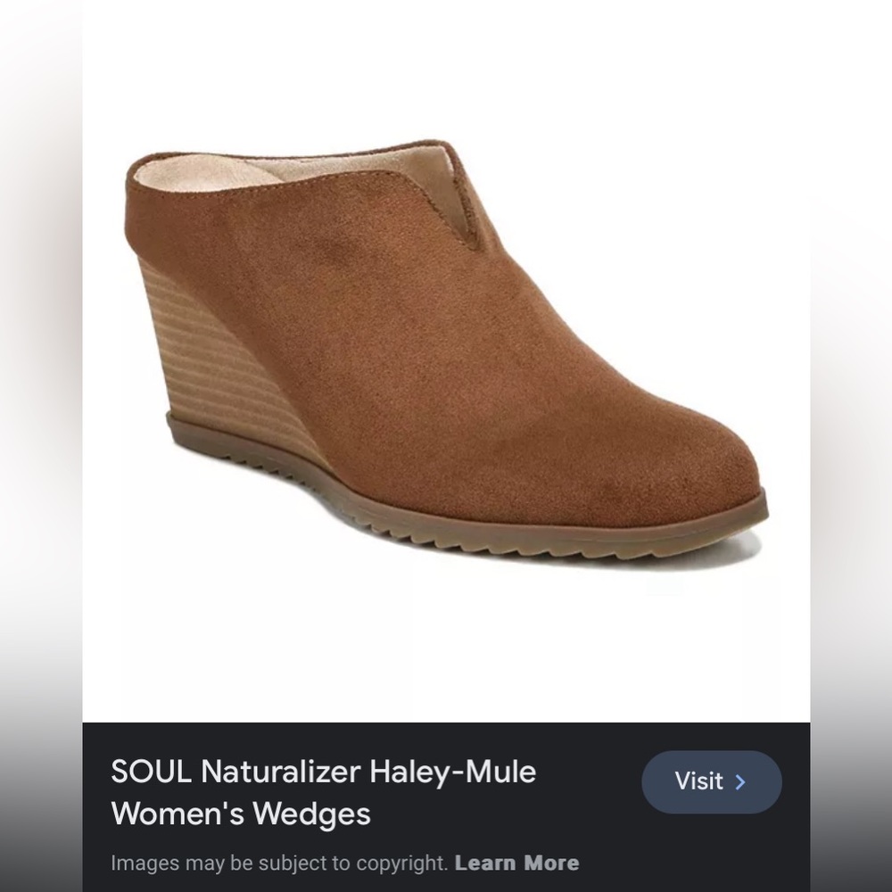 NWT, SOUL Naturalizer Haley-Mule wedges, with a perfect V-shaped cut-out detail